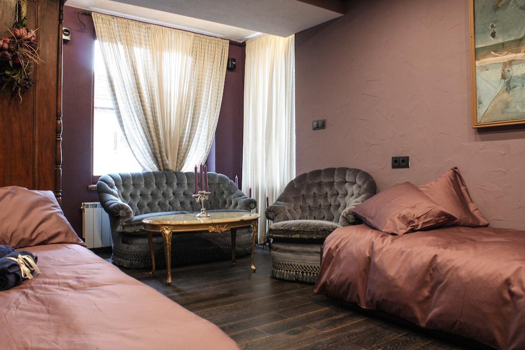 Le Rendezvous Apartment Veliko Tarnovo Værelse billede